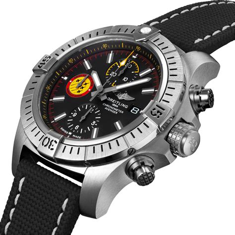 breitling avenger chronograph 45 swiss air force team limited edition